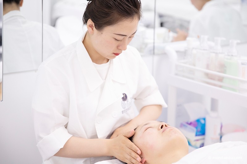 想學(xué)美容行業(yè)怎么入行？